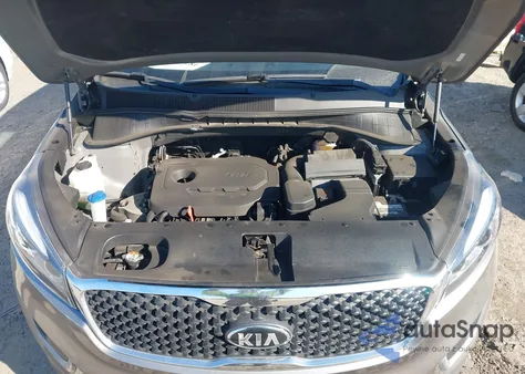 2016 Kia Sorento 2.4L Lx z USA, uszkodzony, nr VIN 5XYPG4A32GG048033